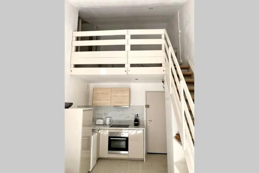 Appartement 8pers 5min de la plage CHECK-IN 24h La Seyne-sur-Mer 0*,