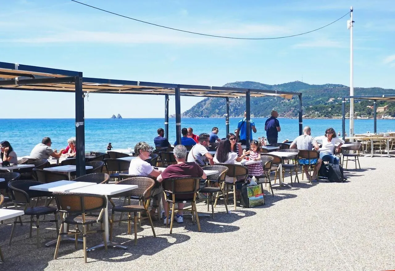 Appartement 8pers 5min de la plage CHECK-IN 24h La Seyne-sur-Mer